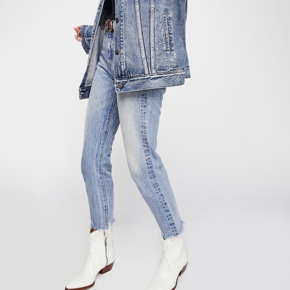 NWT Levi’s Wedgie Icon Fit High Rise Raw Light Wash Rigid Denim Jeans In Shut Up - Picture 3 of 13